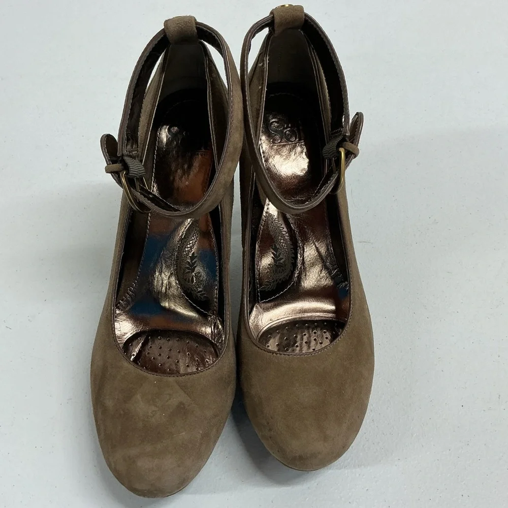 Söfft Brown Suede Mary Jane Platform Heels Size 9.5 Comfort Ankle Strap Pumps - Picture 3 of 7